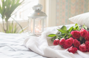 Lighting Tips Your Bedroom Needs For Romance